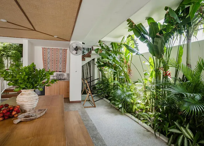 Villa Treetop 5 - Traditional, Modern 3-story W Ocean Views Uluwatu (Bali)